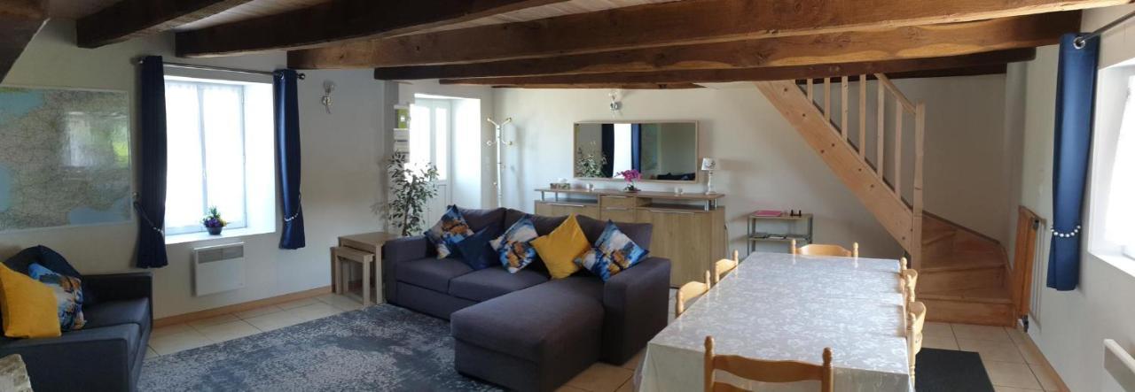 Charming Traditional 2-Bed Cottage Near Plémet Eksteriør bilde