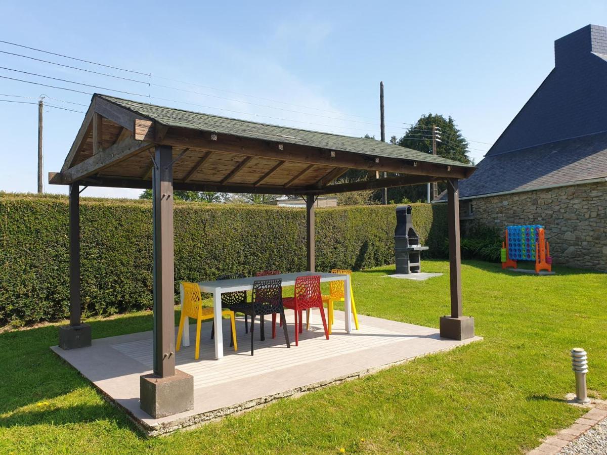 Charming Traditional 2-Bed Cottage Near Plémet Eksteriør bilde